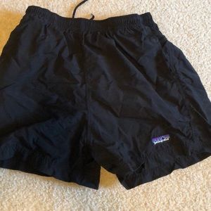 Black Patagonia Baggies • sz SMALL